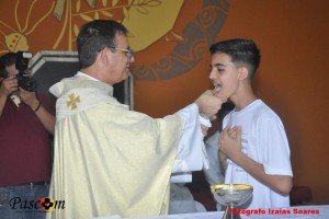 Foto 1ª Eucaristia Matriz - Izaias Pascom (21)